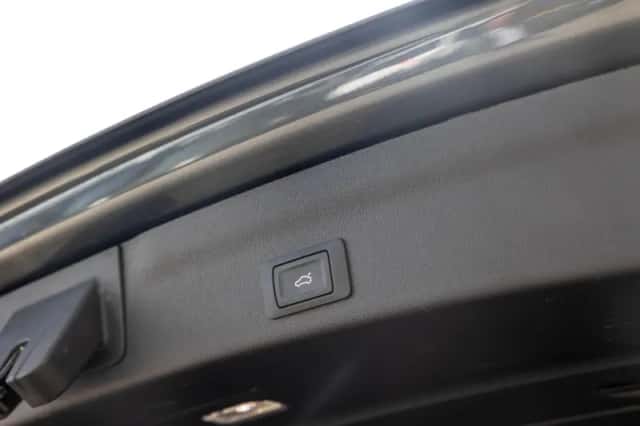 Audi A6 (2019) thumbnail 21