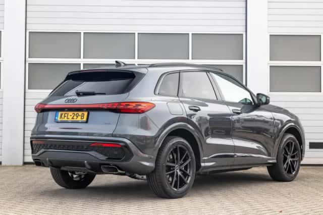 Audi Q5 (2026) thumbnail 2