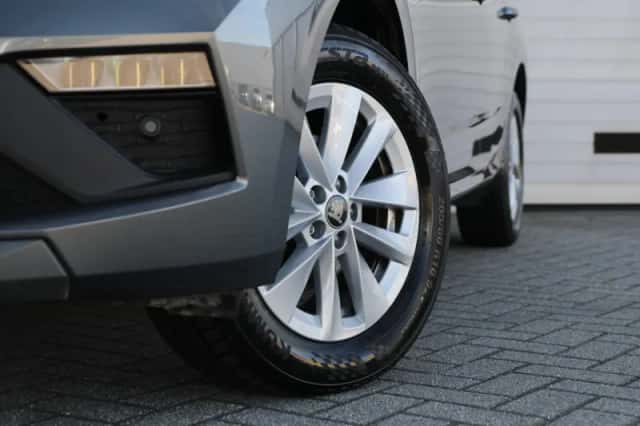 Škoda Kamiq (2025) thumbnail 12
