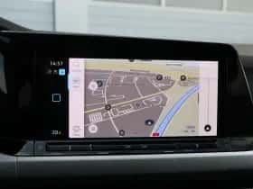 Volkswagen Golf (2024) thumbnail 22