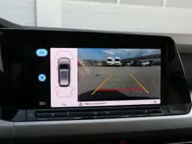 Volkswagen Golf (2024) thumbnail 23