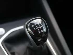 Volkswagen Golf (2024) thumbnail 26