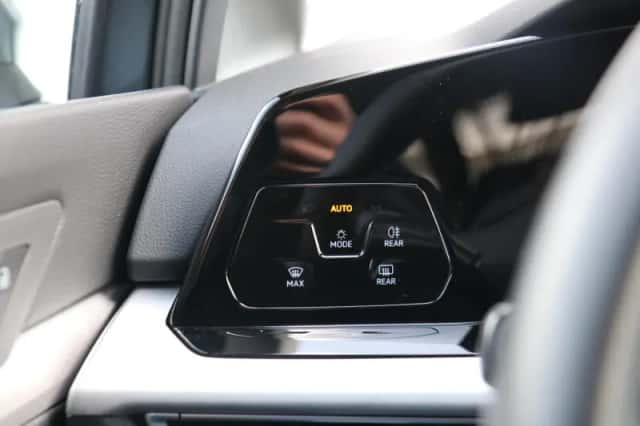 Volkswagen Golf (2024) thumbnail 29