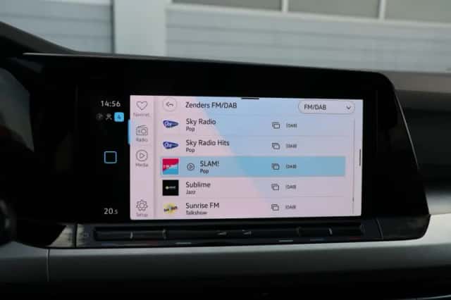 Volkswagen Golf (2024) thumbnail 32