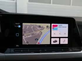 Volkswagen Golf (2024) thumbnail 34