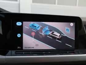 Volkswagen Golf (2024) thumbnail 35