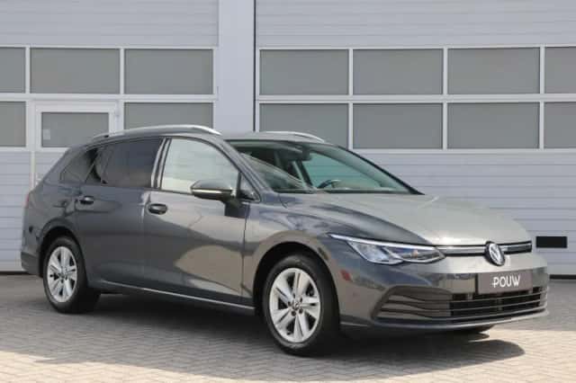 Volkswagen Golf (2024) thumbnail 9