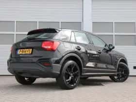 Audi Q2 (2022) thumbnail 2