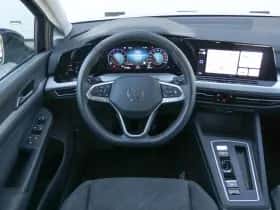 Volkswagen Golf (2023) thumbnail 19