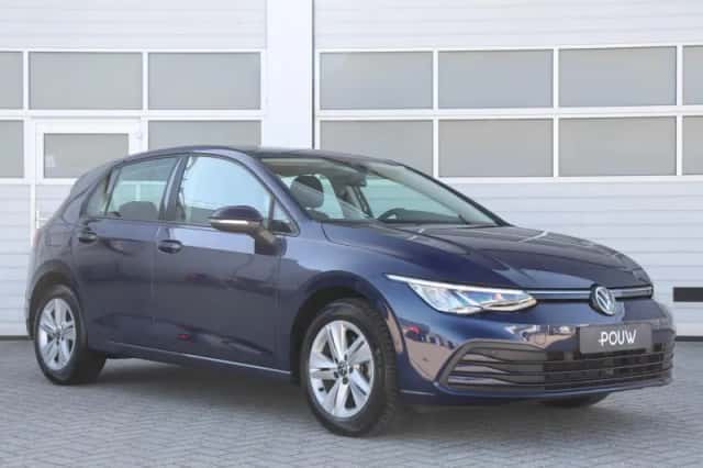 Volkswagen Golf (2023) thumbnail 9