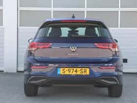 Volkswagen Golf (2023) thumbnail 10