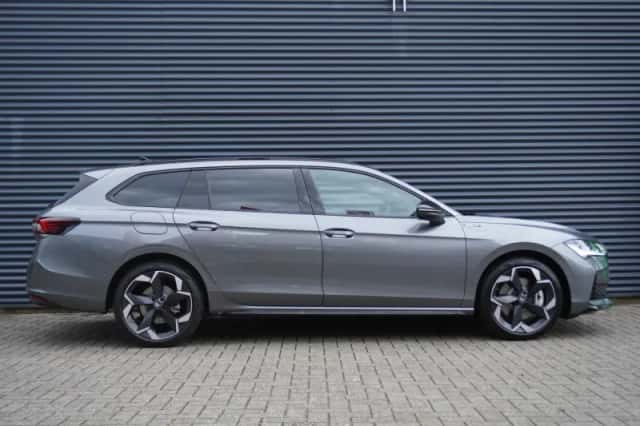 Škoda Superb (2026) thumbnail 3