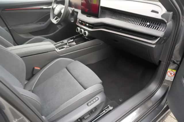 Škoda Superb (2026) thumbnail 21