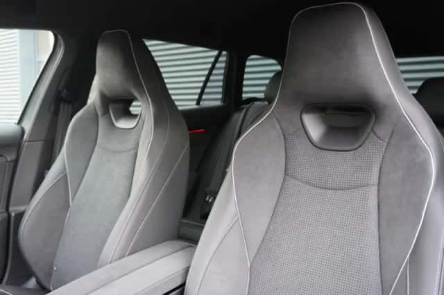 Škoda Superb (2026) thumbnail 5