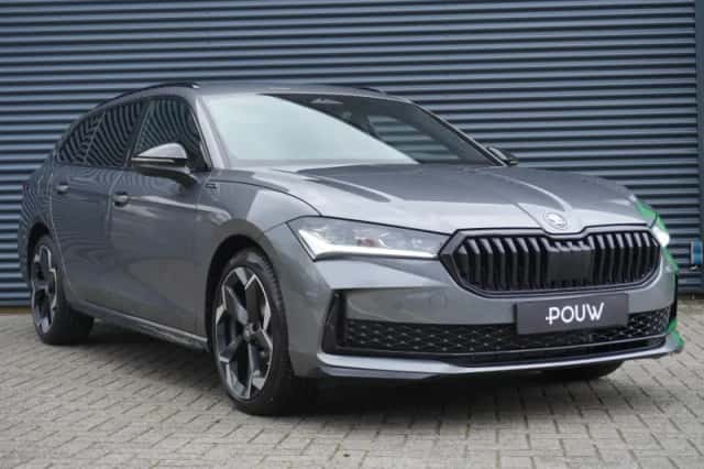 Škoda Superb (2026) thumbnail 8