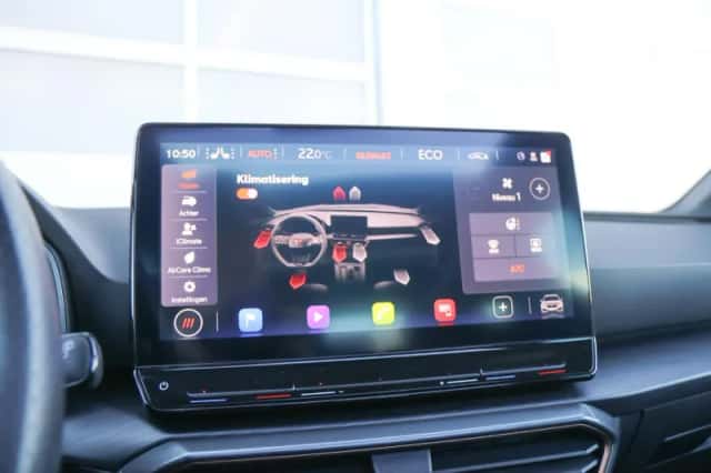 CUPRA Leon Sportstourer (2022) thumbnail 32
