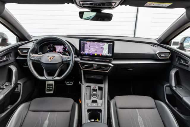CUPRA Leon Sportstourer (2022) thumbnail 5