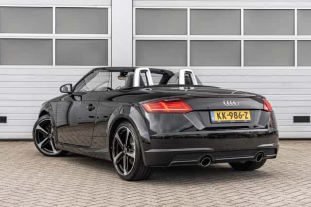 Audi TT (2017) thumbnail 2