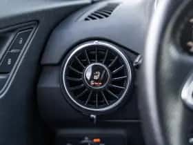 Audi TT (2017) thumbnail 35