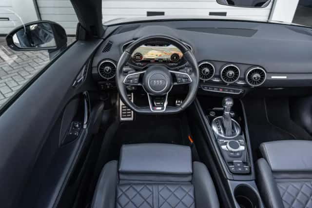 Audi TT (2017) thumbnail 52