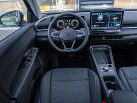 Volkswagen T-Roc (2025) thumbnail 18