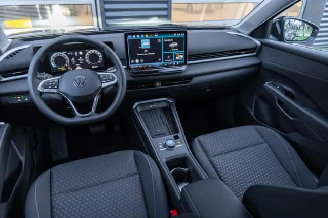 Volkswagen T-Roc (2025) thumbnail 39