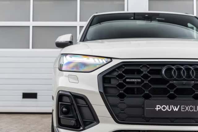 Audi Q5 (2022) thumbnail 11