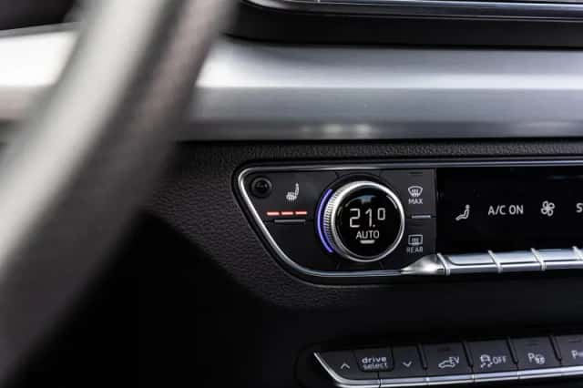 Audi Q5 (2022) thumbnail 34