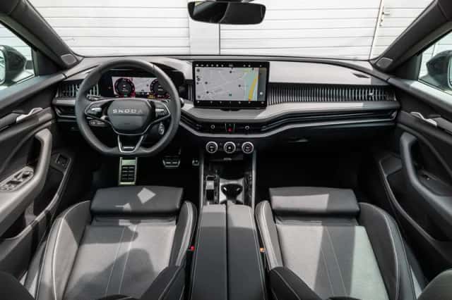 Škoda Superb (2026) thumbnail 5
