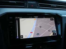 Volkswagen Passat (2022) thumbnail 23