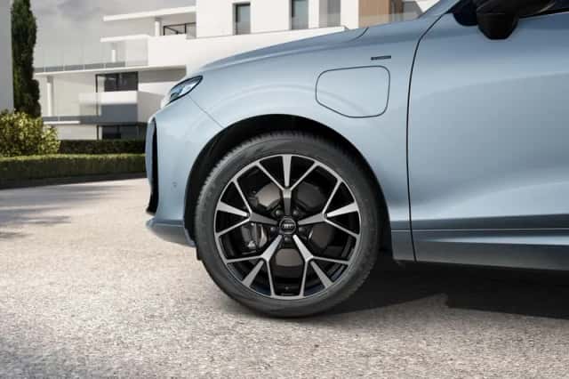 Audi Q3 (2026) thumbnail 3