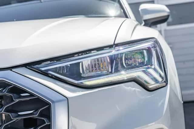 Audi Q3 (2023) thumbnail 11