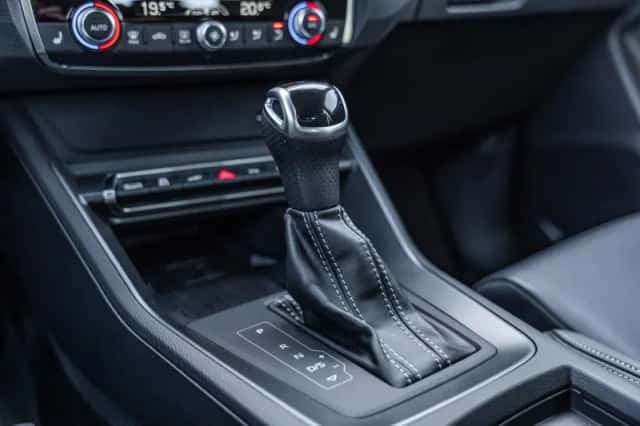 Audi Q3 (2023) thumbnail 25