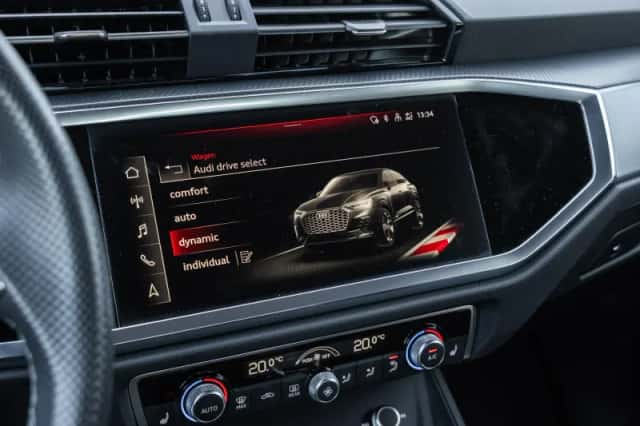 Audi Q3 (2023) thumbnail 35
