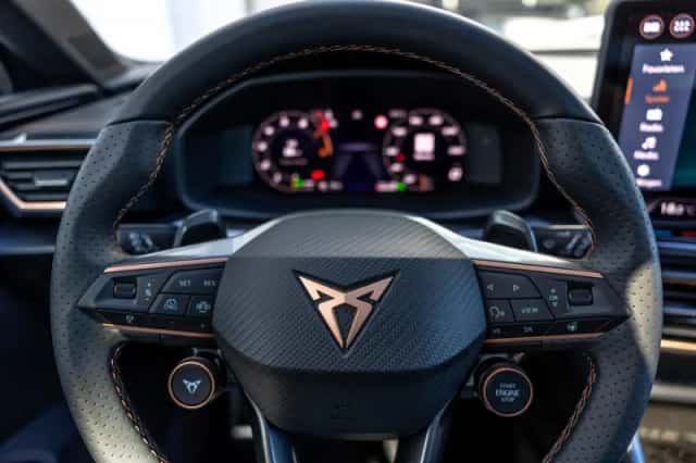 CUPRA Leon (2026) thumbnail 25