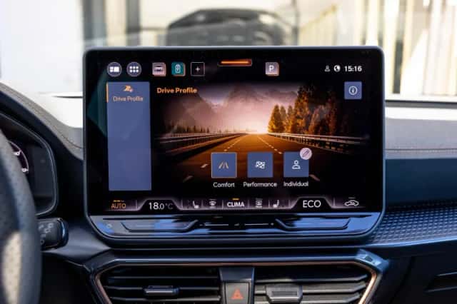 CUPRA Leon (2026) thumbnail 31
