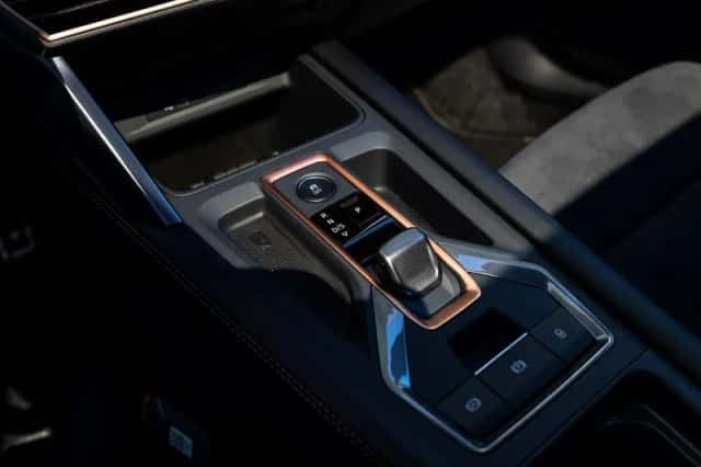 CUPRA Leon (2026) thumbnail 32