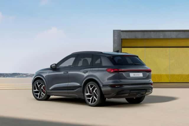 Audi Q6 e-tron (2026) thumbnail 2