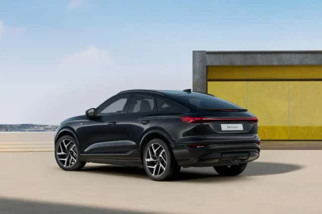 Audi Q6 (2026) thumbnail 2
