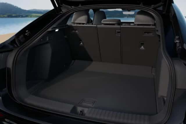 Audi Q6 (2026) thumbnail 11