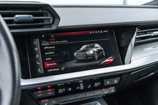 Audi A3 (2023) thumbnail 44