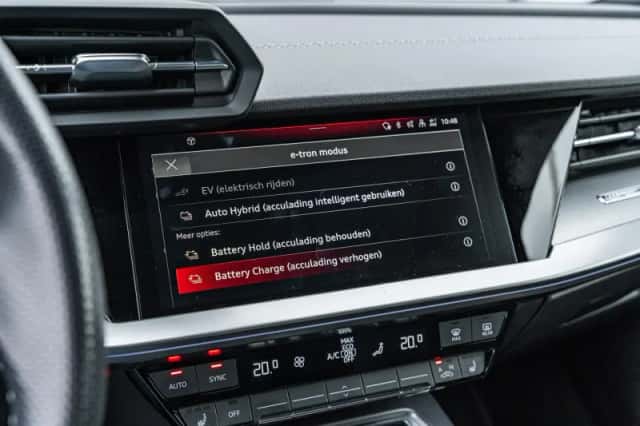 Audi A3 (2023) thumbnail 51