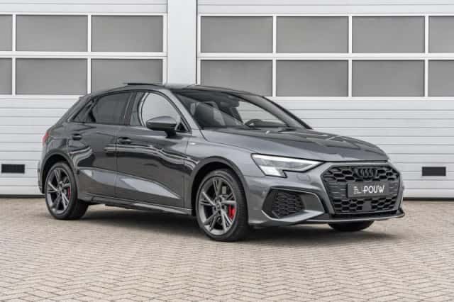 Audi A3 (2023) thumbnail 9
