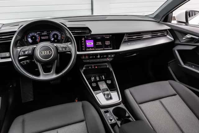 Audi A3 (2023) thumbnail 17