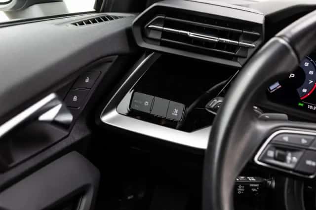 Audi A3 (2023) thumbnail 26