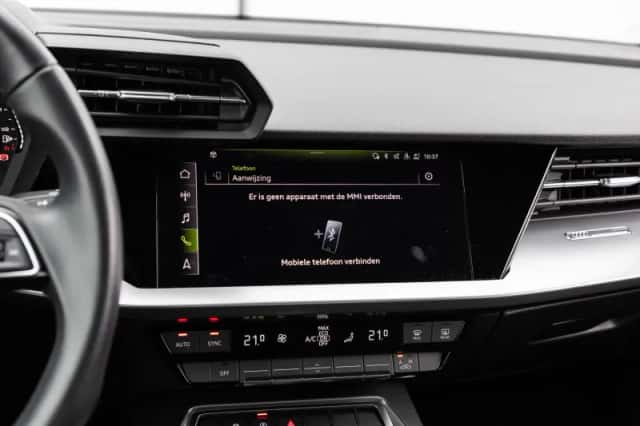 Audi A3 (2023) thumbnail 32