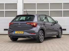 Volkswagen Polo (2023) thumbnail 2