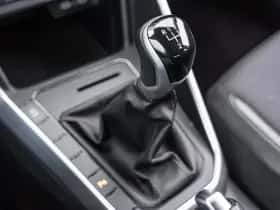 Volkswagen Polo (2023) thumbnail 28