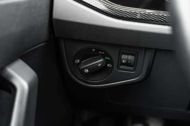 Volkswagen Polo (2023) thumbnail 30
