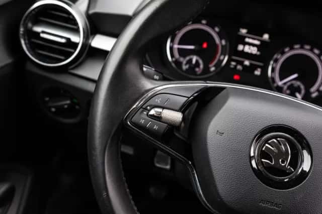 Škoda Fabia (2022) thumbnail 23